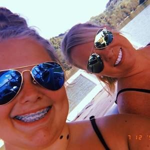 Meet your Posher, Lana